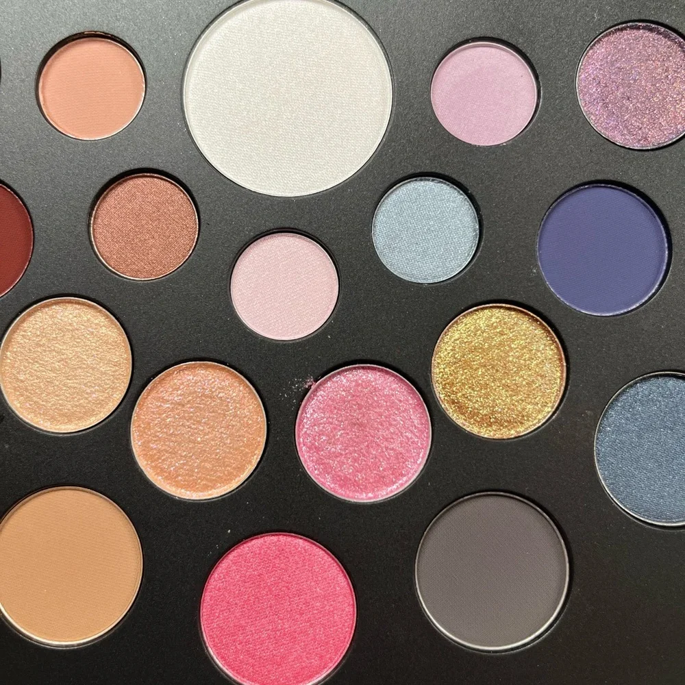 MAC Silver Glitter Makeup Palette
